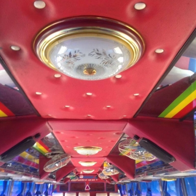 รถบัสพัดลม ไม่มีปัญหาใดๆ ในตัวรถ