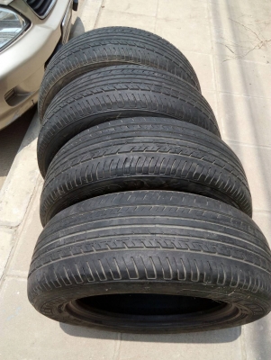 195/65R15 DEESTONE NAKARA ชุด 4 เส้น tel.081-427-3941 ไอดีไลน์  0814273941