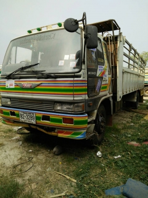 ขายด่วน HINO FF3H เครื่อง195 กระบะยาว7.30 คัชชีสวย เครื่องเกียร์ดี เอกสารเล่มทะเบียนพร้อมโอน