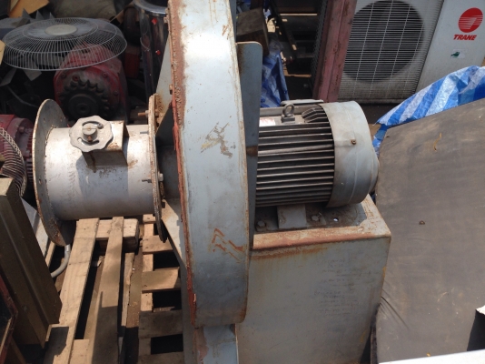 ขายโบวเวอร์ดูด-เป่าลม แรงดันสูง Mitsubishi 10HP. 2800rpm. สภาพสวยเดิมๆ วิ่งนิ่ม พร้อมใช้งาน