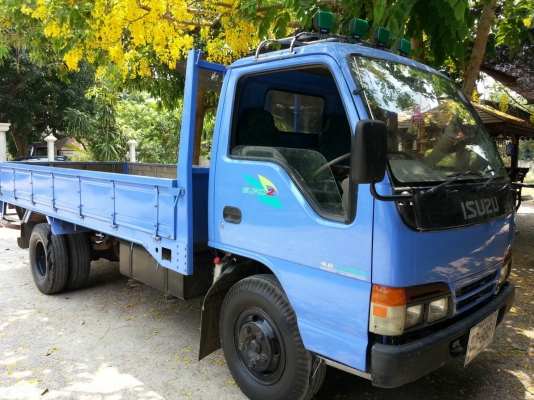 ขาย6ล้อ NKR66LX5 เครื่อง4HF1 120แรง รถห้างปี41 เครืองแน่น  ๆ ครัชซีสวยๆ เ รถสวยพร้อมใช้ ขาย 335000 บาท