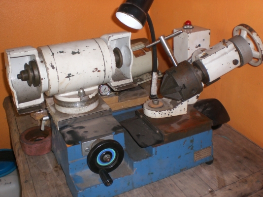 เครื่องลับดอกสว่าน CNC มือสองญี่ปุ่นพร้อมใช้งาน