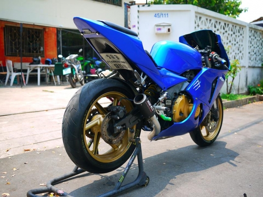 ขาย Cbr92 ตัวคาร์บูไฟฟ้าพร้อมทะเบียนแท้ เครื่องดีมากพร้อมออกทริป ระบบไฟทุกอย่างสมบูรณ์