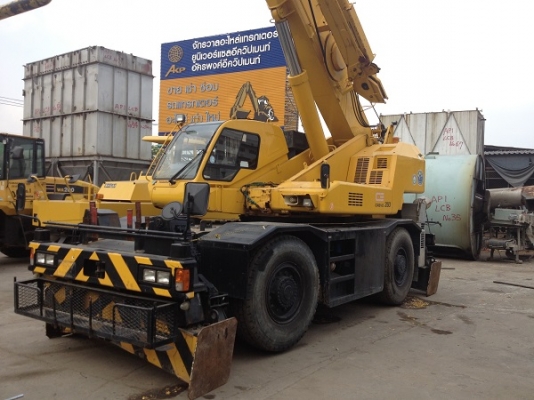 รถเครน 25 ตัน Tadano TR250-M6 สภาพดี พร้อมใช้งาน ระบบไฟฟ้าครบ