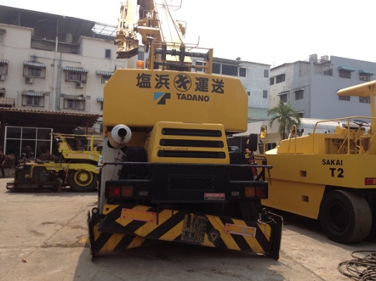 รถเครน 25 ตัน Tadano TR250-M6 สภาพดี พร้อมใช้งาน ระบบไฟฟ้าครบ
