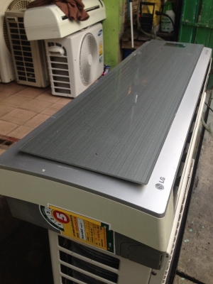 **** ขายแอร์ LG 12500 BTU ตัวTOP สภาพสวย ****