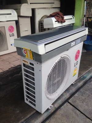 **** ขายแอร์ LG 12500 BTU ตัวTOP สภาพสวย ****