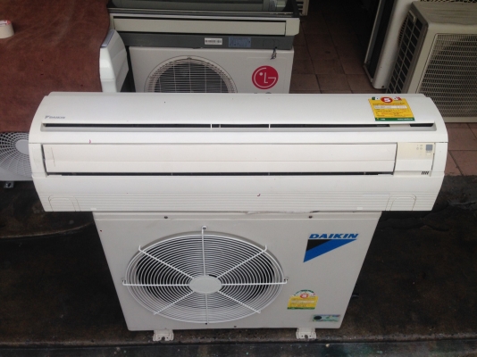 **** ขายแอร์ DAIKIN 18000 BTU สภาพสวย ****