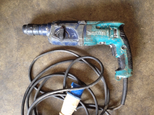 ขายสว่านโรตารี่ Makita รุ่น HR2470FT 3ระบบ สภาพดีเดิมๆ วิ่งนิ่มใช้งานได้ทุกระบบ พร้อมใช้งาน