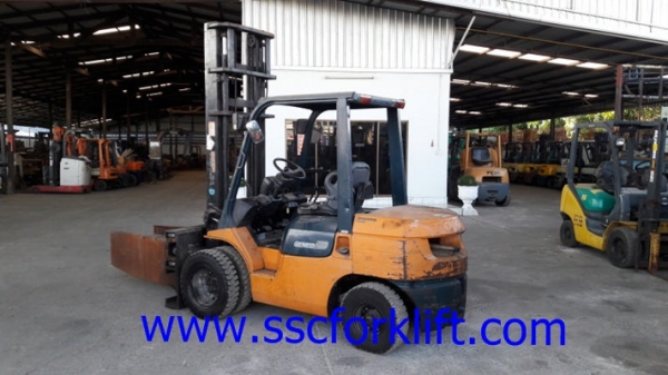 ขายรถยก TOYOTA 7FD30 หนีบแบน