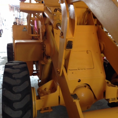 ขายรถตักล้อยาง Mitsubishi WS-3 แขนยาวต่อแขนแล้ว ตักใส่สิบล้อได้ เคริ่องดีปั้มแรง เอวแน่น เบครดี ยางสวย ราคาต่อรองได้