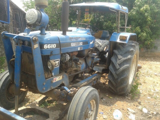 ขายรถไถFORD -6600 (ราคา 325,000บาท)  เลขเครื่อง D4NN 6015 -T5  เลขเกียร์ D2NN-7006-F รถสภาพดีพร้อมใช้งาน อุปกรณ์ครบพร้อม มีใบมีดดันหน้า ผาน7สภาพดีมากพร้อมใช้งาน เครื่องแรงดี ระบบไฮดรอลิกส์ดี  คูณ ชัยยา โทร 081-9972972  089-8451778