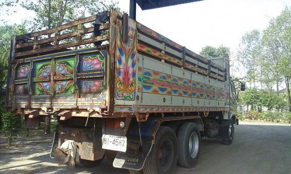 ขายรถบรรทุกสิบล้อดัมพ์ Mitsubishi M6 FN627 เครื่อง 240 แรง 2 เพลา กระบะดัมพ์มิเนียม ทะเบียนพร้อม