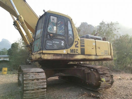 PC300-6 มี 2 คัน รถอยู่ภาคกลาง ไฟฟ้าครบ เอกสารเล่มทะเบียน