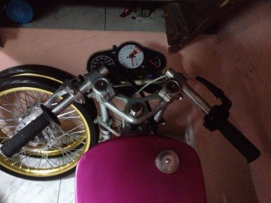 ขายยกคัน LSสีชมพู สภาพok เล่มเขียวหายมีเอกสารหน้าเล่ม หาปั้มบน-ล่าง คาร์บู วงล้อยางใส่วิ่งใด้เลย ราคา8000บาท โทร0924462525โส กทม ขายยกคัน LSสีชมพู สภาพok เล่มเขียวหายมีเอกสารหน้าเล่ม หาปั้มบน-ล่าง คาร์บู วงล้อยางใส่วิ่งใด้เลย ราคา8000บาท โทร0924462525โส กทม