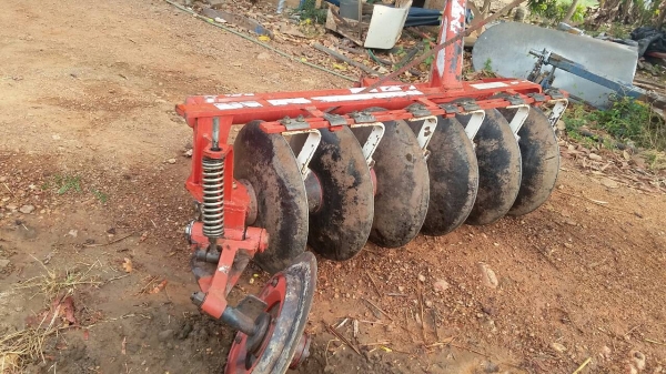 ขายผาน6×24CMTตัวใหม่สภาพสวยๆเลย ขายผาน6×24CMTตัวใหม่สภาพสวยๆเลย