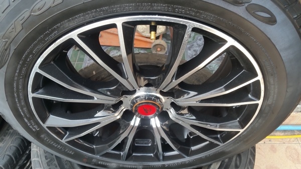 ขายล้อ Samurai  ขอบ15 4รู100-114 พร้อมยาง  4 ล้อ