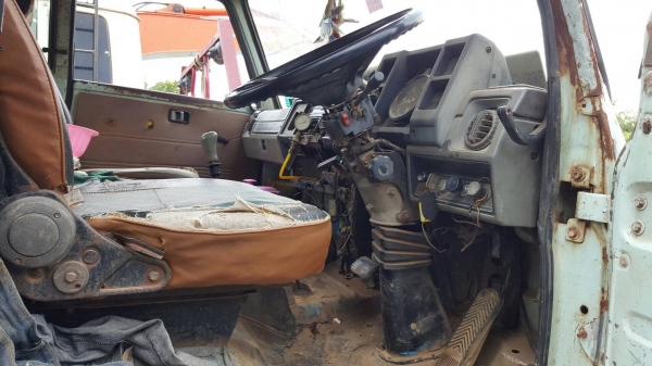 ขาย หัวคัสซี 10 ล้อ เพลาเดียว คัสซีหัวยาว วางหัวจัมโบ้ เครื่อง 6BF1 185 แรงม้า เกียร์ร็อคเสื้อลาย ช่วงล่าง 240 เบรคทิฟฟี่ มีสโลว์กลาง คานหน้าใหญ่ พวงมาลัยพาวเวอร์ ทะเบียนครบพร้อมโอน ราคาต่อรองได้ครับ ขาย หัวคัสซี 10 ล้อ เพลาเดียว คัสซีหัวยาว วางหัวจัมโบ้ เครื่อง 6BF1 185 แรงม้า เกียร์ร็อคเสื้อลาย ช่วงล่าง 240 เบรคทิฟฟี่ มีสโลว์กลาง คานหน้าใหญ่ พวงมาลัยพาวเวอร์ ทะเบียนครบพร้อมโอน ราคาต่อรองได้ครับ