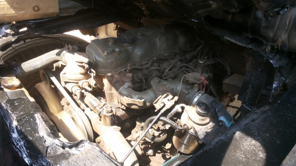 ขายรถอีแต๋นหกล้อใช้ในการเกษตบรรทุกพืชผลเกษต-บริการส่งฟรีครับ