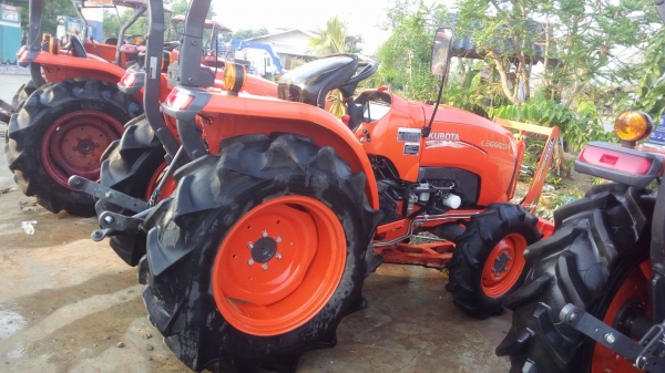 36เอสพี รถไร่ ใช้น้อยสีสดมากๆ  พร้อมชุดดันดินหน้า