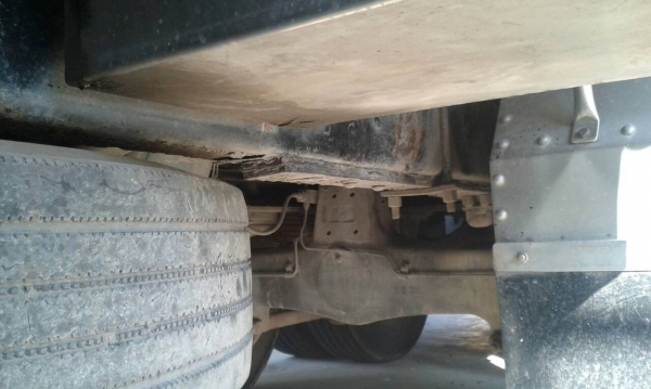 รถฮีโน่ 12 ล้อ ท้ายลาด ( เปอร์เฟีย. ) 320 แรงม้า. ปี 52.      สนใจติดต่อ  081 - 6079515