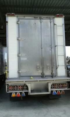 รถฮีโน่ 12 ล้อ ท้ายลาด ( เปอร์เฟีย. ) 320 แรงม้า. ปี 52.      สนใจติดต่อ  081 - 6079515