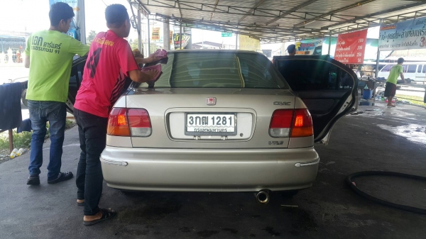 ขาย civic ตาโต a/t v-tec 4abs เซ็นทรัลล็อก กุลแจรีโมท 2 ชุด