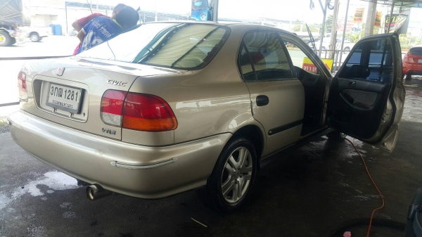 ขาย civic ตาโต a/t v-tec 4abs เซ็นทรัลล็อก กุลแจรีโมท 2 ชุด
