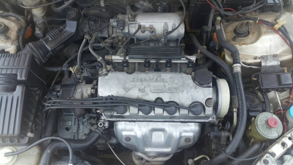 ขาย civic ตาโต a/t v-tec 4abs เซ็นทรัลล็อก กุลแจรีโมท 2 ชุด