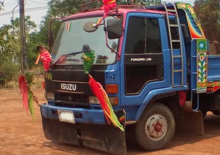 **640,000 บ.ต่อรอง/// 6ล้อดั้มดิน ISUZU ROCKY FRR-195 แรง ประกอบ ปี48 เครื่อง/เกียร์ เดิม แน่น แรงดี ช่วงล่างFหน้า-หลัง พาวเวอร์/ทริฟฟี่/แอร์ กระบะดั้ม5ตัน3.60ม.ยิงหน้า ยาง8.25/16 รถสวย พร้อมใช้ เล่มฯ ครบ **ขาย ISUZU ROCKY FRR-195HP 6ล้อดั้มดิน5คิว สภาพดี **640,000 บ.ต่อรอง/// 6ล้อดั้มดิน ISUZU ROCKY FRR-195 แรง ประกอบ ปี48 เครื่อง/เกียร์ เดิม แน่น แรงดี ช่วงล่างFหน้า-หลัง พาวเวอร์/ทริฟฟี่/แอร์ กระบะดั้ม5ตัน3.60ม.ยิงหน้า ยาง8.25/16 รถสวย พร้อมใช้ เล่มฯ ครบ **ขาย ISUZU ROCKY FRR-195HP 6ล้อดั้มดิน5คิว สภาพดี