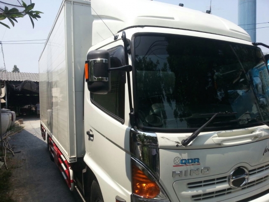 รถฮีโน่ 10 ล้อ ( ตู้แห้ง ) 175 แรงม้า. ปี 56.  ( รถวิ่ง 14x,xxx กม. )    สนใจติดต่อ  081 - 6079515