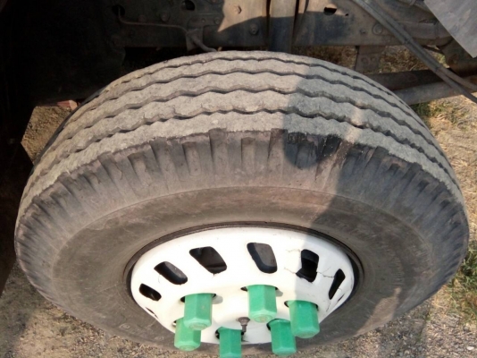 รถฮีโน่ 6 ล้อดั้ม FC4J 150 แรงม้า. ปี 48.  ( รถวิ่ง 2xx,xxx กม. )     สนใจติดต่อ  081 - 6079515