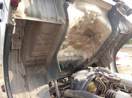 รถฮีโน่ 6 ล้อดั้ม FC4J 150 แรงม้า. ปี 48.  ( รถวิ่ง 2xx,xxx กม. )     สนใจติดต่อ  081 - 6079515