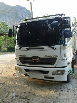 รถฮีโน่ 6 ล้อดั้ม FC4J 150 แรงม้า. ปี 48.  ( รถวิ่ง 2xx,xxx กม. )     สนใจติดต่อ  081 - 6079515