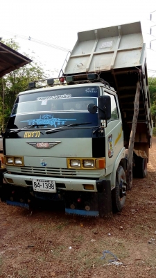 6ล้อดัมพ์ 5 คิว FC  6 เกียร์เดินหน้า  465000 (ราคาคุยได้ขายเอง)