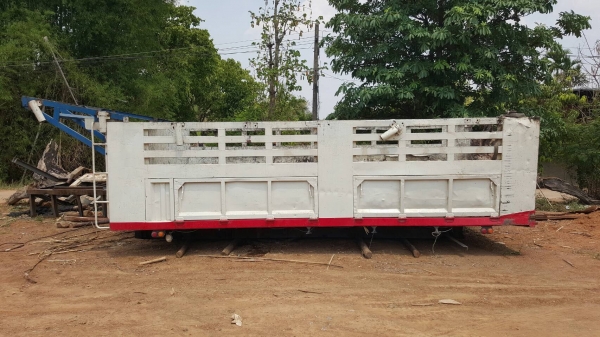 ขาย ชุดกระบะดั้มสามมิตร ยาว 6 เมตร กว้าง 2.40 เมตร คัสซีเทียมกว้าง 87 ซม. ยกลงจาก 10 ล้อ HINO