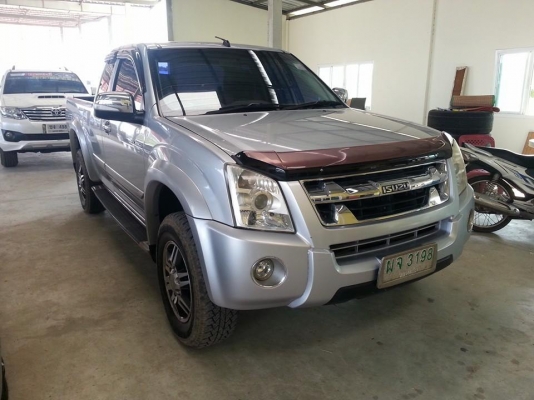 ขายรถกระบะ ISUZU D-MAX HiLander SUPER PLATINUM ปี2010 สภาพสวยใช้งานน้อย เอกสารพร้อมโอน สนใจโทร 090-8588220คุณนะ 093-3258446คุณบิว หรือเข้าดูสินค้าอื่นๆได้ที่ www.truck.in.th/498 หรือเพจFacebook ณรงค์ ซื้อขายรถมือสอง (เว็บไซต์ส่วนตัว) หรือFacebook คุณนะ รถ