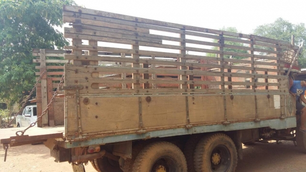 สิบล้อหัวยาว isuzu 2เพาใหญ่สโลกลาง เครื่อง EH700 จิฟฟีเพาเวอร เอกสารครบพร้อมโอน