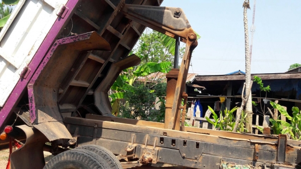 ขาย 6 ล้อดั้ม HINO KM777 เครื่อง WO4D 117 แรงม้า เกียร์ HO คัสซีสวยตลอดเส้น ช่วงล่าง FC4J ทะเบียนพร้อมโอน