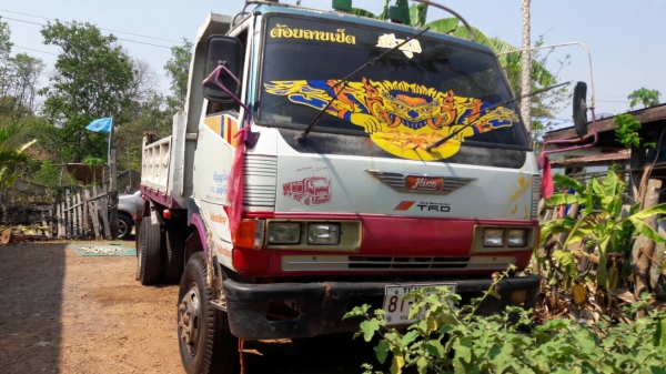 ขาย 6 ล้อดั้ม HINO KM777 เครื่อง WO4D 117 แรงม้า เกียร์ HO คัสซีสวยตลอดเส้น ช่วงล่าง FC4J ทะเบียนพร้อมโอน