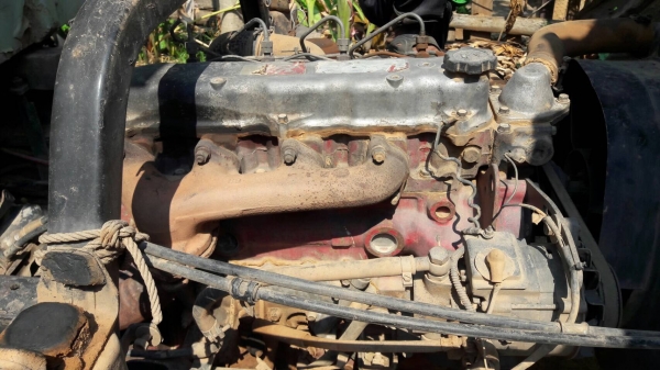 ขาย 6 ล้อดั้ม HINO KM777 เครื่อง WO4D 117 แรงม้า เกียร์ HO คัสซีสวยตลอดเส้น ช่วงล่าง FC4J ทะเบียนพร้อมโอน