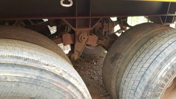 ขาย หางเซมิดั้ม ยาว 8 เมตร อู่เสรีชัย แผงข้างมิเนียม ช่วงล่างดี ทะเบียนพร้อมโอน