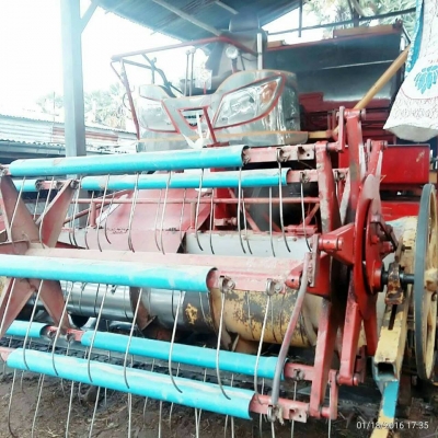 ขายรถเกี่ยวข้าว เครื่อง175แรง อุ้ม2.5ตัน ตัวเดิน10 ปั้ม22ไดกิ้น สภาพพร้อมใช้งาน สนใจโทร 090-8588220คุณนะ 093-3258446คุณบิว หรือเข้าดูสินค้าอื่นๆได้ที่ www.truck.in.th/498 หรือเพจFacebook ณรงค์ ซื้อขายรถมือสอง (เว็บไซต์ส่วนตัว) หรือFacebook คุณนะ รถบรรทุก