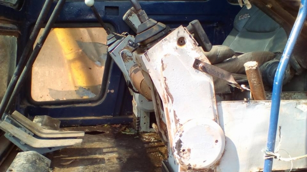 แบคโฮ KOBELCO SK120 MARK (3) ไฟตัด เครื่อง/ปั้ม เดิม แรงดี บูมอาร์มดี บุ้งกี๋หนา ฟันยาว เอวดี แน่น ช่วงล่าง65\% โซ่ดี แทร็กครบ โรลเลอร์ดี สป็อคเก็ต65\% แอร์เย็น รถทำใช้งานอยู่ ไม่มีเล่ม ขายตามสภาพ **ขาย KOBELCO MARK 3 SK-120 แบคโฮยอดน แบคโฮ KOBELCO SK120 MARK (3) ไฟตัด เครื่อง/ปั้ม เดิม แรงดี บูมอาร์มดี บุ้งกี๋หนา ฟันยาว เอวดี แน่น ช่วงล่าง65\% โซ่ดี แทร็กครบ โรลเลอร์ดี สป็อคเก็ต65\% แอร์เย็น รถทำใช้งานอยู่ ไม่มีเล่ม ขายตามสภาพ **ขาย KOBELCO MARK 3 SK-120 แบคโฮยอดน