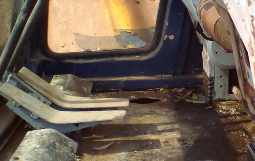 แบคโฮ KOBELCO SK120 MARK (3) ไฟตัด เครื่อง/ปั้ม เดิม แรงดี บูมอาร์มดี บุ้งกี๋หนา ฟันยาว เอวดี แน่น ช่วงล่าง65\% โซ่ดี แทร็กครบ โรลเลอร์ดี สป็อคเก็ต65\% แอร์เย็น รถทำใช้งานอยู่ ไม่มีเล่ม ขายตามสภาพ **ขาย KOBELCO MARK 3 SK-120 แบคโฮยอดน แบคโฮ KOBELCO SK120 MARK (3) ไฟตัด เครื่อง/ปั้ม เดิม แรงดี บูมอาร์มดี บุ้งกี๋หนา ฟันยาว เอวดี แน่น ช่วงล่าง65\% โซ่ดี แทร็กครบ โรลเลอร์ดี สป็อคเก็ต65\% แอร์เย็น รถทำใช้งานอยู่ ไม่มีเล่ม ขายตามสภาพ **ขาย KOBELCO MARK 3 SK-120 แบคโฮยอดน