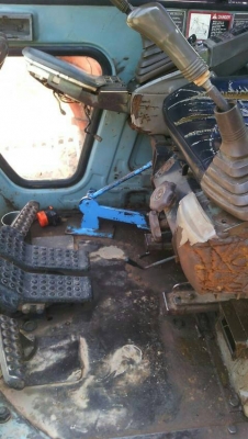 ขาย HITACHI EX200-3 สภาพสวยพร้อมใช้ ราคาต่อรองได้ ติดต่อได้ที่คุณ อ๊อฟ พิจิตร 086-737-9991 ขาย HITACHI EX200-3 สภาพสวยพร้อมใช้ ราคาต่อรองได้ ติดต่อได้ที่คุณ อ๊อฟ พิจิตร 086-737-9991