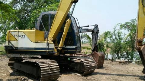 ขาย KOBELCO SK 60 M3 เอกสารใบซื้อขายพร้อมใช้ ติดต่อ คุณ อ๊อฟ พิตร 086-737-9991