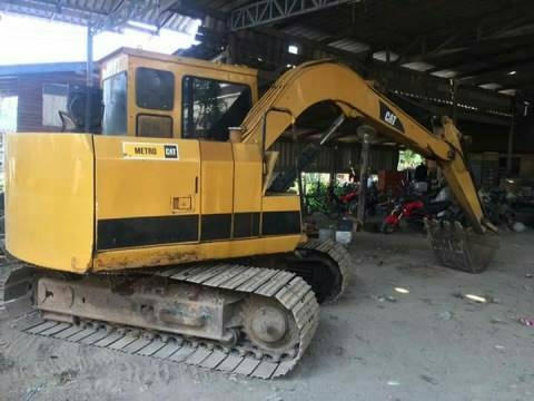 ขายCAT E70B สภาพสวยพร้อมใช้ ติดต่อคุณอ๊อฟ พิจิตร 086-737-9991