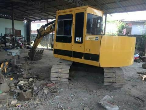 ขายCAT E70B สภาพสวยพร้อมใช้ ติดต่อคุณอ๊อฟ พิจิตร 086-737-9991