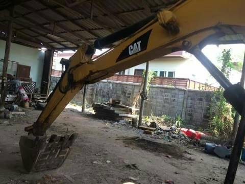 ขายCAT E70B สภาพสวยพร้อมใช้ ติดต่อคุณอ๊อฟ พิจิตร 086-737-9991